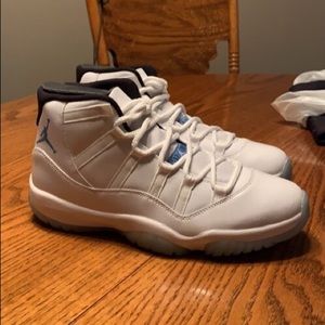 Air Jordan Columbia 11s - Deadstock